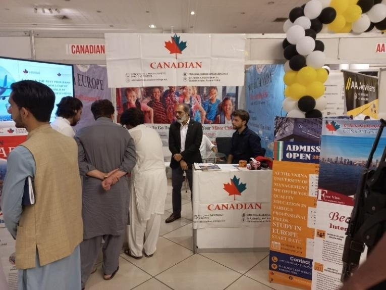 Canadian Educational Consultants — gallery photograph 7